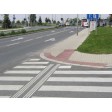 Vodorovné značení Slepecké vodící pruhy
