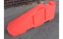 Plastové svodidlo koncové Plastové svodidlo koncové