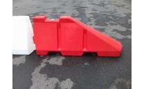 Plastové svodidlo koncové Plastové svodidlo koncové