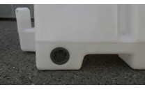 Plastové svodidlo - bílé Plastové svodidlo - bílé