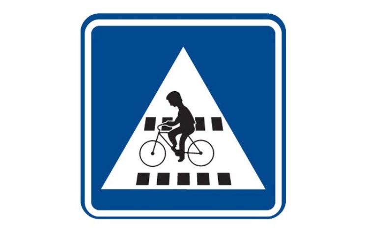 Dopravní značka IP7 - Přejezd pro cyklisty Dopravní značka IP7 - Přejezd pro cyklisty