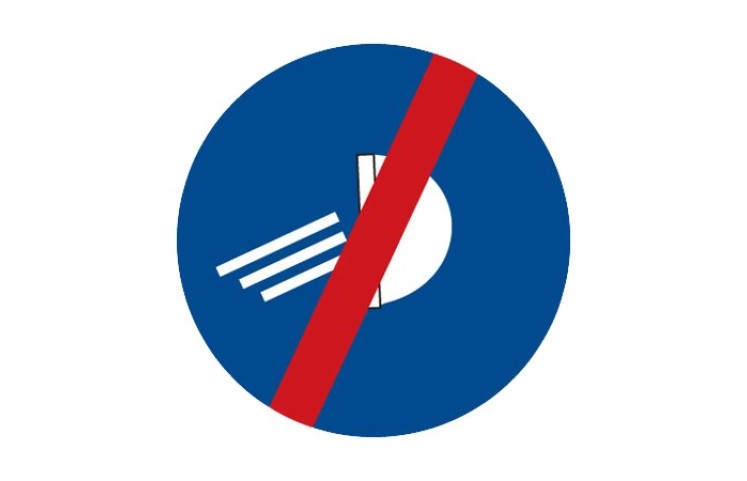 Dopravní značka C13b - Rozsviť světla - konec Dopravní značka C13b - Rozsviť světla - konec