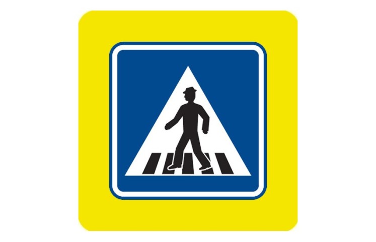 Dopravní značka IP6 - Přechod pro chodce, zvýrazněná Dopravní značka IP6 - Přechod pro chodce, zvýrazněná